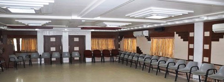1725/Hotel Ghunghat - Gandhinagar 03.jpg